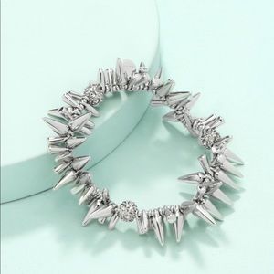 NWT Stella & Dot Silver Renegade Cluster Bracelet